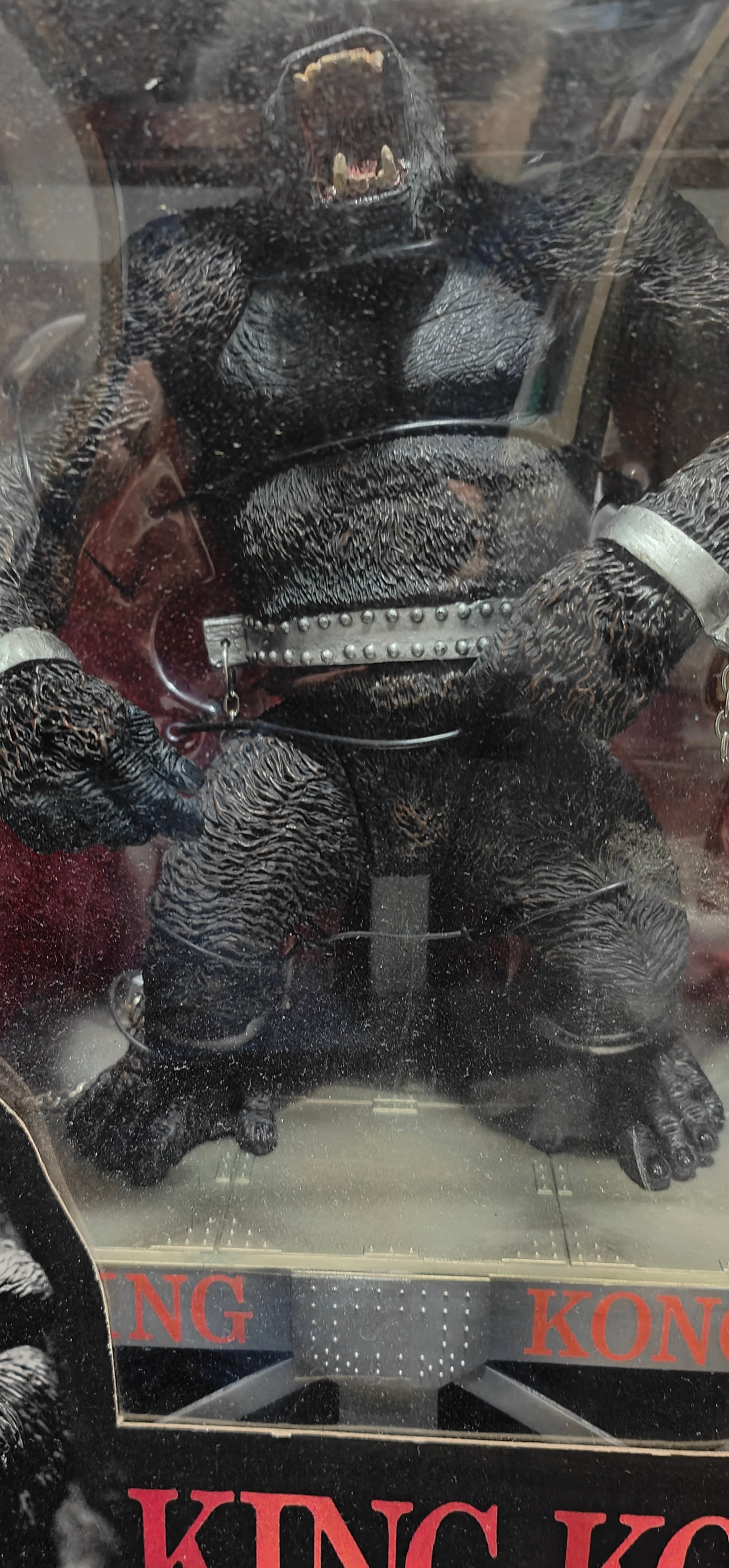 KING KONG FIGURE BOXED - MOVIE MANIACS TODD McFARLANE - RARE