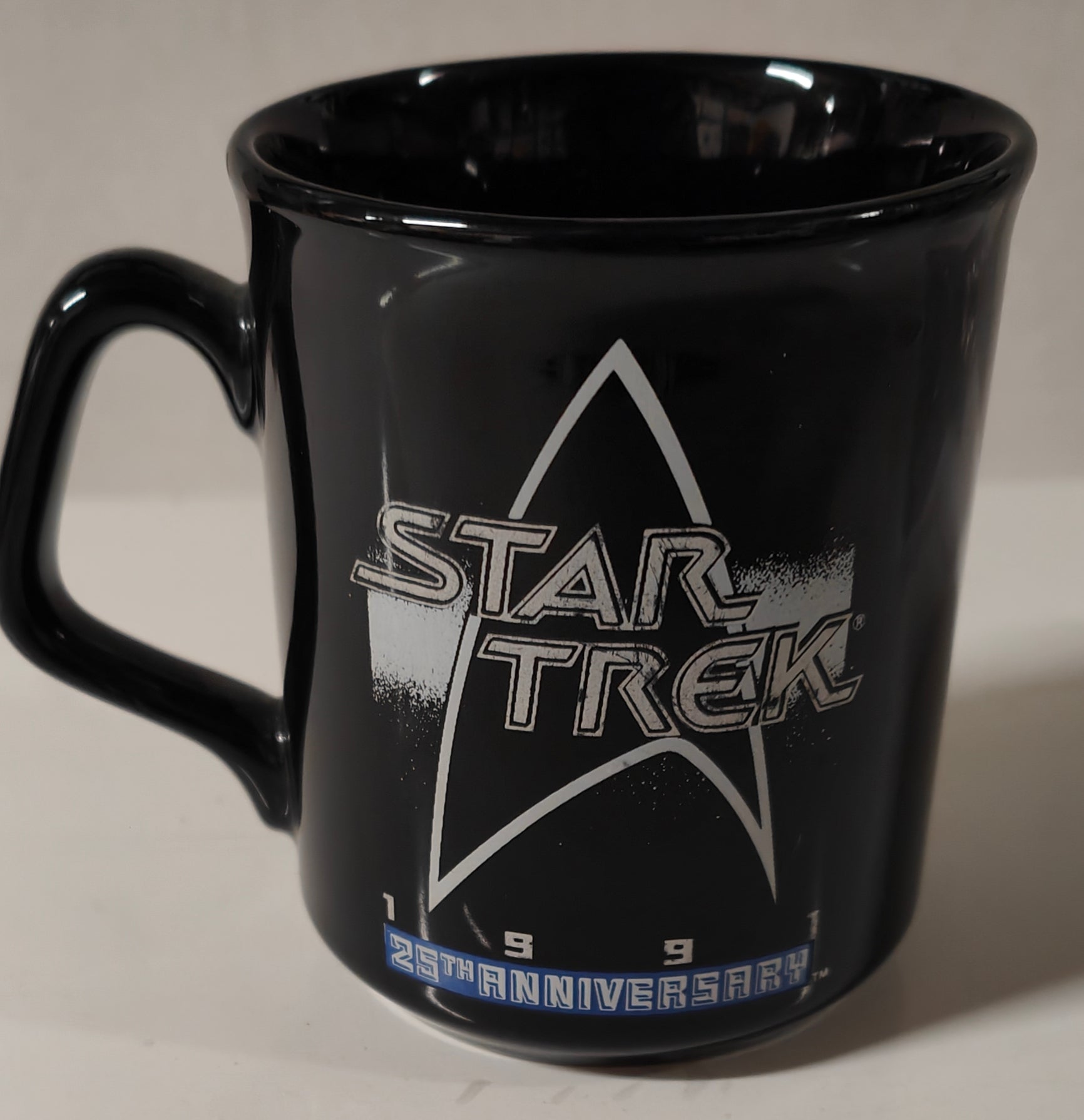 Star Trek - 25th Anniversary mug. 1991. Made in England