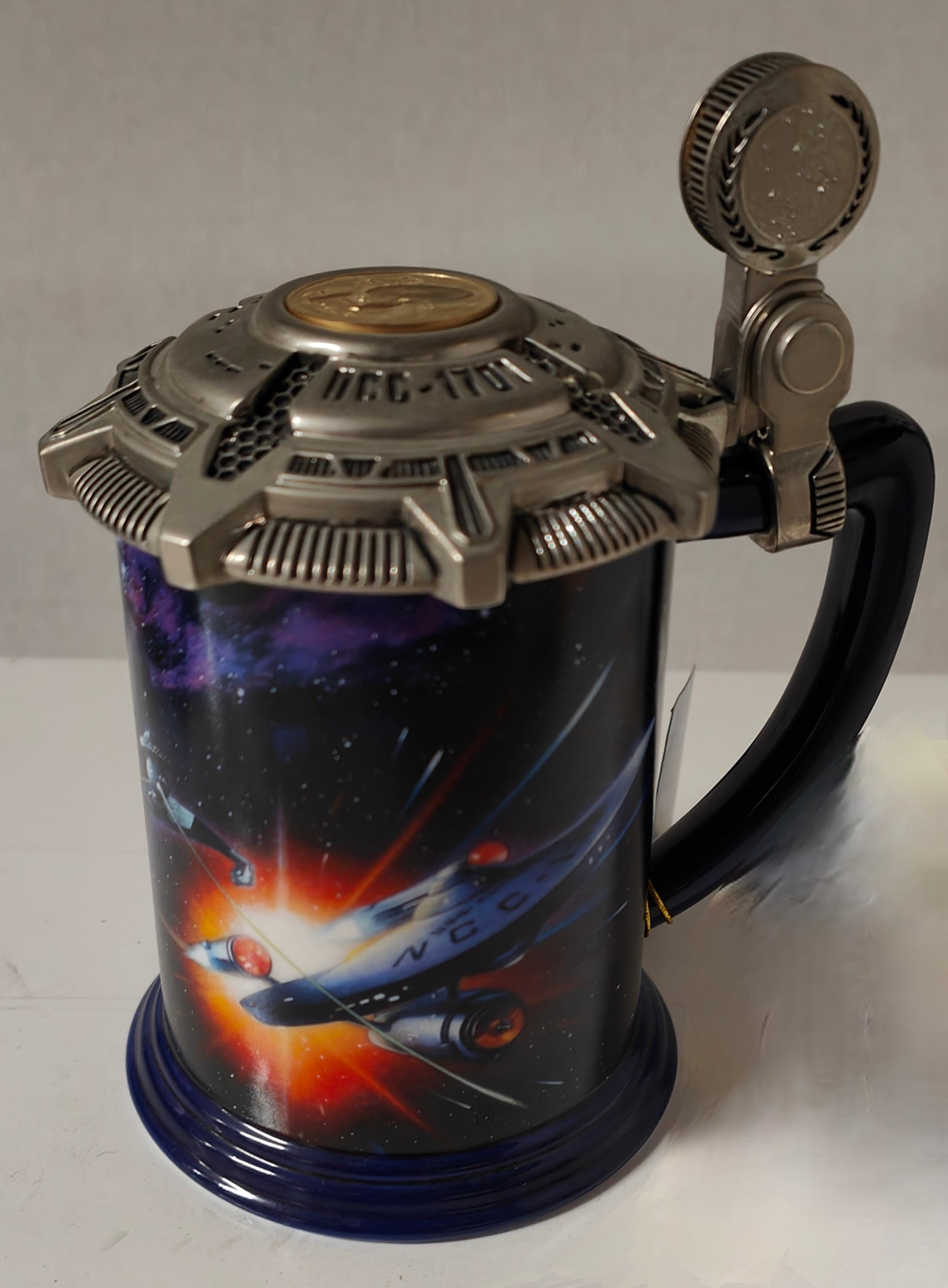 Star Trek Franklin Mint Collector Tankard Tsuneo Sandra Artwork